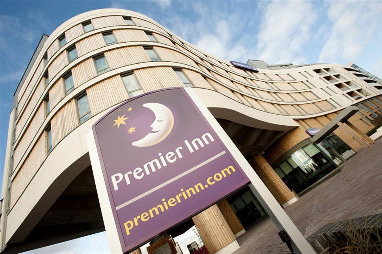 Premier Inn Belfast Titanic Quarter Екстер'єр фото
