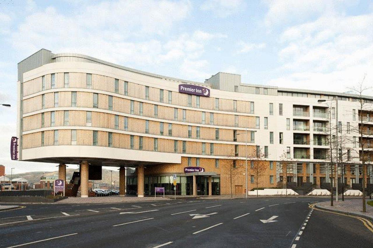 Premier Inn Belfast Titanic Quarter Екстер'єр фото